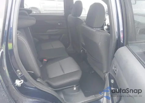 2018 Mitsubishi Outlander Le z USA, uszkodzony, nr VIN JA4AD3A3XJZ044761